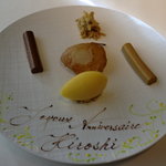 キュイジーヌ[s] ミッシェル・トロワグロ - デザート（メッセージいただきました）