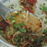 汁あり担担麺のスープ