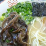 長崎楼 - トッピング三連星
      キクラゲ ネギ 海苔