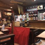 沖縄料理居酒屋 琉球亭 - 店内