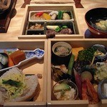 旬房 - 彩り弁当