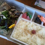 仕出しのアンドウ - かつおたたき弁当