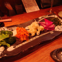 鶏一途 - 前菜盛り合わせ