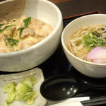 Udommeshibunsuke - 親子丼とミニうどん◎