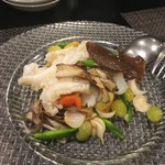 SEN YO - アオリイカ、季節野菜の岩塩炒め