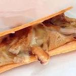 谷中 いか焼 やきや - チーズいかせん (多いときは一日１００枚前後出る人気メニュー)お持ち帰りは出来ないのでその場で食べて下さい！