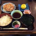 Itsutsuya - 由比定食