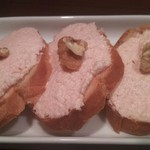 やっちゃbar - ロースハムとチーズのリエット