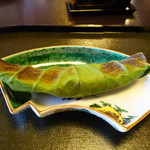 つる幸 - 蓮根カラスミ餅