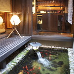 Matsusakagyuuwattsu - 池には金魚がいます