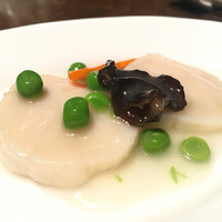 中国飯店 紫玉蘭 - 帆立貝柱の白湯ソースかけ