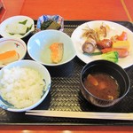 富山マンテンホテル - 朝食バイキング。1050円