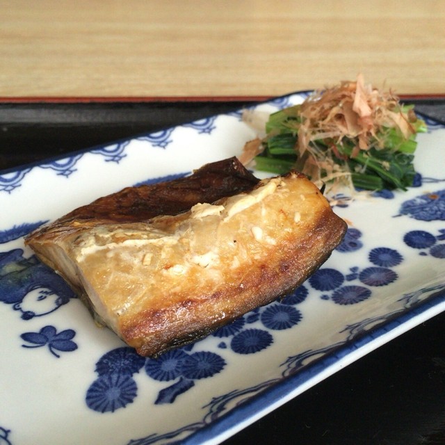 秀山荘 東大館 &ndash; 地元食材を活かす和食レストラン