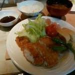 ライブスタジオ アラベスク - 「アラベスクランチ」のチキンカツ