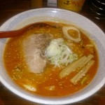 右衛門 - 辛味噌ラーメン  850円