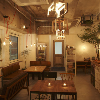 カップルシート 新宿でおすすめのカフェをご紹介 食べログ
