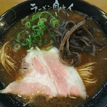 ラーメン 自由人 - 