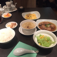 廣東料理 民生 ヒルトンプラザウエスト店 - 