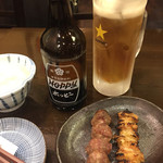 Yakitori Bamba N - 左端が大量の大根おろし。焼き鳥はなかなかの大きさです。