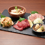 Kushiyaki Koba Ton - 豪華な肉刺し全部盛り