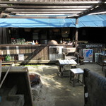 ベイビー クー - 隣にはイートイン出来るスペースもありました。