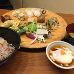 Shunsai Shokken Hinano - 1皿め！ご飯は古代米と玄米♬