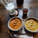 Sajiro Cafe - Ｂセット1,250円を注文。カレーは、チキンと日替わりの２種類