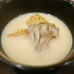 京しずく - 舞茸と生麩の白味噌椀