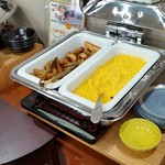 清正公 - フライドポテトにスクランブルエッグ