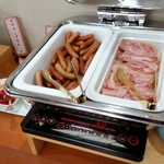 清正公 - ソースセージやベーコン