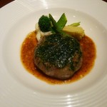 ビストロ クレール - 仔羊挽肉の網油包み焼き