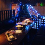 吉祥寺庭宴 - 池のほとり…茅葺屋根のテーブル個室