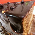 パティスリー アンシャンテ - チョコレートのケーキ　￥４３０or￥４６０