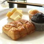 Dusit Beach Resort Guam - 朝食