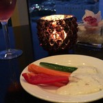 Dusit Beach Resort Guam - 17時～　お酒と軽食