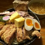 極太濁流ラーメン ら・けいこ 東片端店 - けんいちうじ盛り