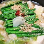 Akahige - 博多もつ鍋(醤油)