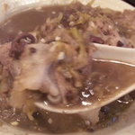 鑫福 - ↑殺猪菜【１２８０円】もろに血の味がするスープで白菜と豚バラ肉とあの丸い部位は何処なんでしょう！？