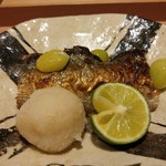 いち太 - 焼魚 秋刀魚 煎り銀杏