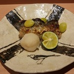 いち太 - 焼魚 秋刀魚 煎り銀杏