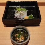 いち太 - 千葉勝山産カワハギ 肝ポン酢で
      