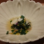 いち太 - 春菊と菊花のお浸し 松茸