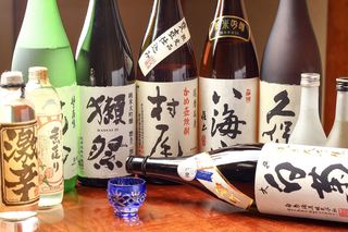 Kyou Doryouri Takenoko - 日本酒、焼酎共に多くの銘柄があります。お好みのお酒を見つけてください。