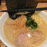 横浜ラーメン 味濱家 - 