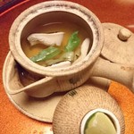 しげの家 - 松茸土瓶蒸し