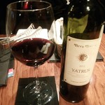 Ajito luxe - ブルガリアワイン・マヴルッド種葡萄１００％使用の赤ワイン　￥４８００（ボトル）