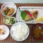 お食事処 山喜 - 鰆の西京焼定食