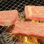 焼肉・ホルモンこそっと - 特上牛冊焼（2100円）