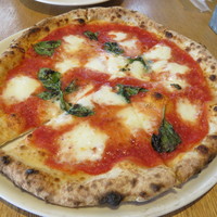 PIZZERIA　37 - 水牛のモッツァレラを使ったマルゲリータ1