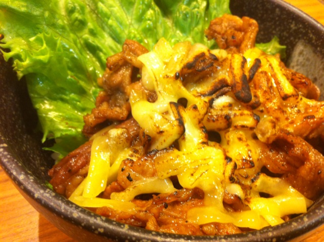 閉店 焼肉丼 天狗 梅田東通り店 東梅田 丼もの その他 食べログ